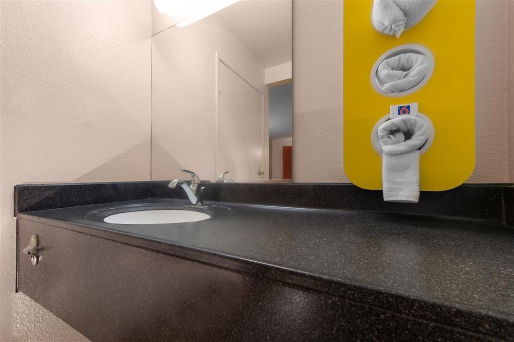 Motel 6-Portland, Me Номер фото